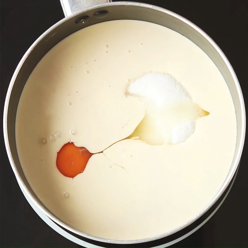 Step 1 Cook the milk cream mixture Cheese ice cream