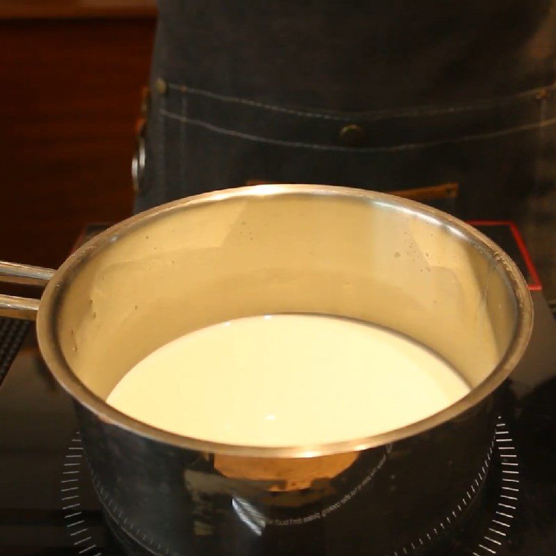 Step 1 Prepare the milk mixture for Hot Silver Coffee