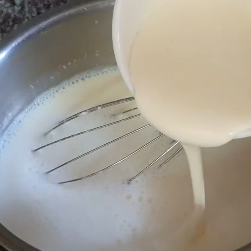 Step 1 Cook the milk mixture Yogurt cheese