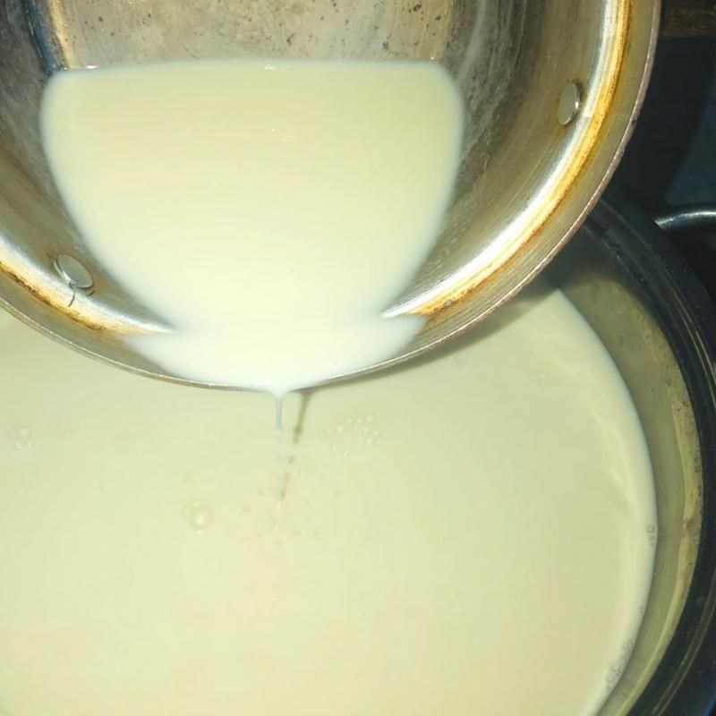 Step 2 Cook the milk mixture Yogurt cheese