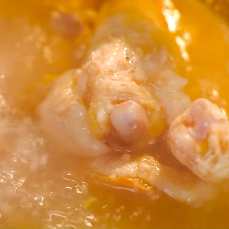 Step 4 Cook the hot pot Chicken hot pot with rice wine residue