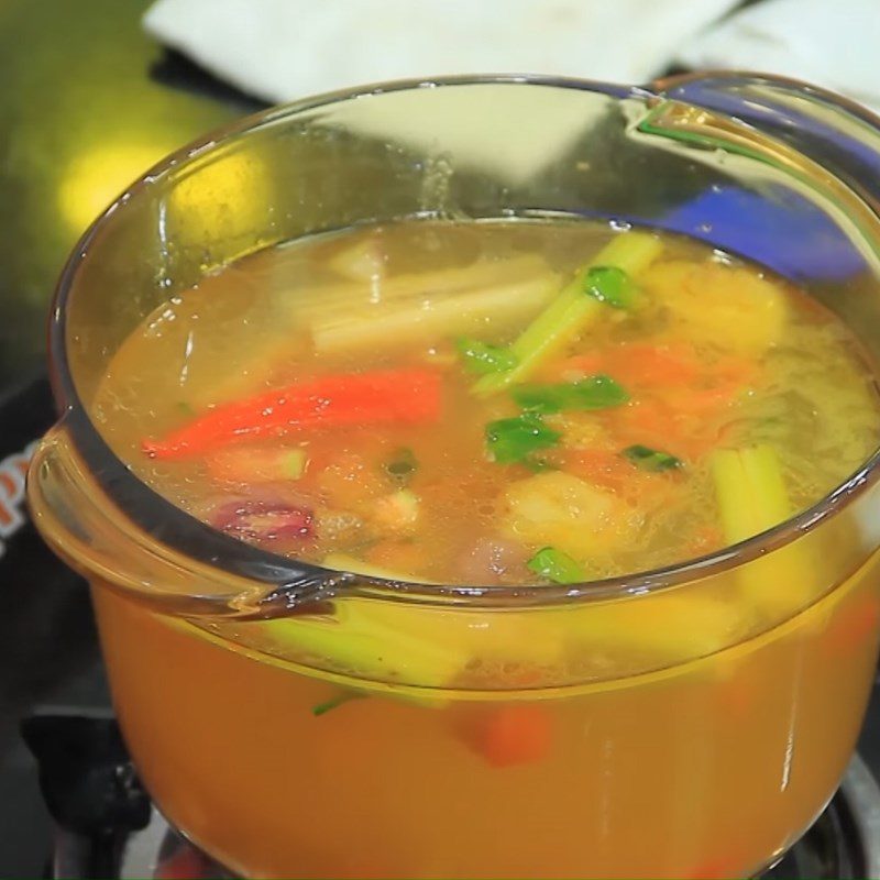 Step 4 Cooking Hot Pot Mixed Tom Yum Hot Pot