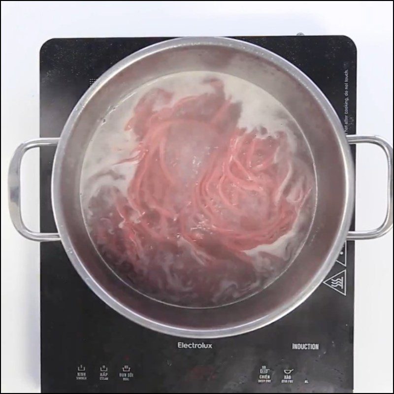 Step 5 Cook beetroot noodles Beetroot noodles