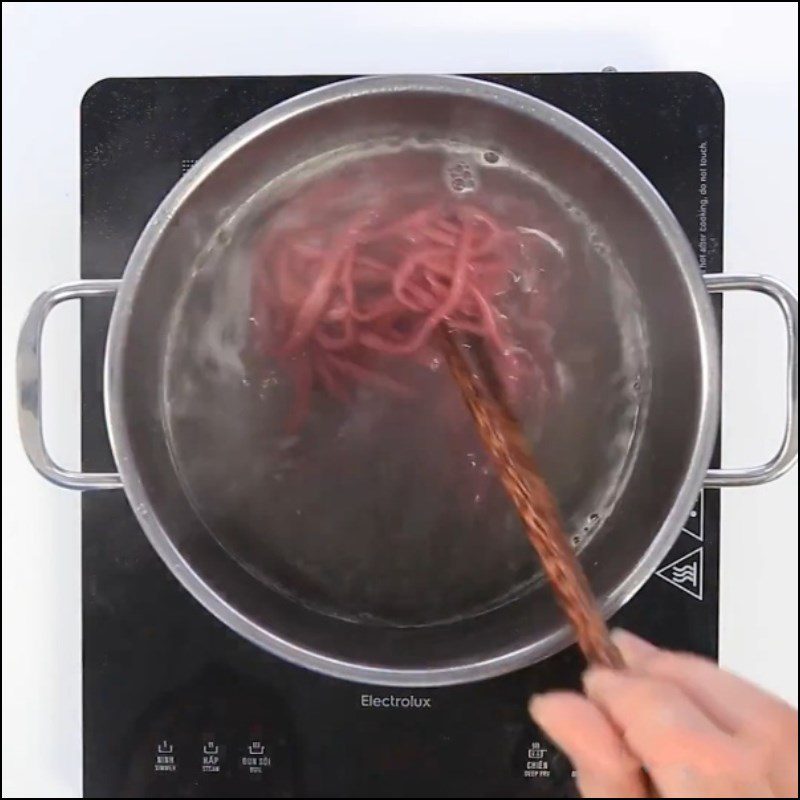 Step 5 Cook beetroot noodles Beetroot noodles