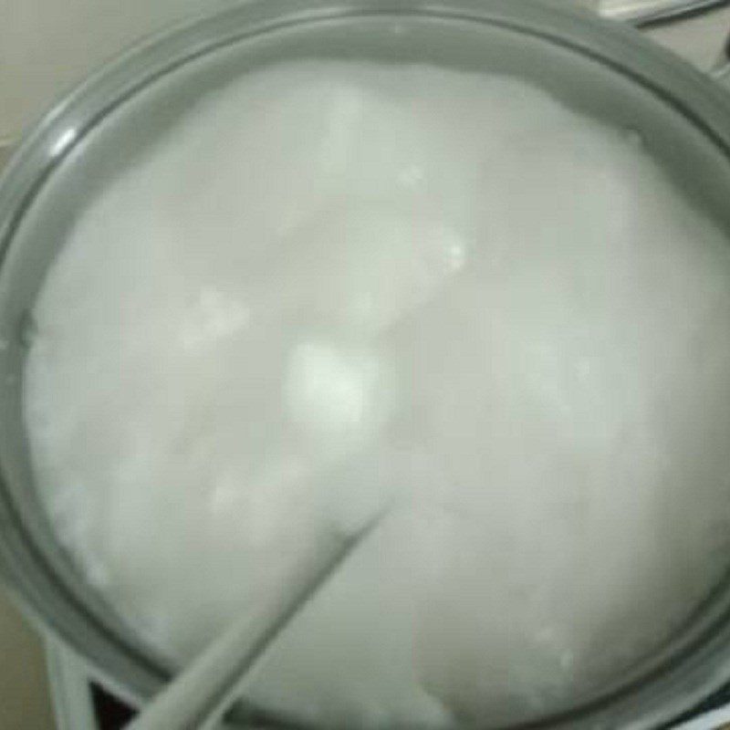 Step 4 Cooking coconut milk Che Chè đậu ngự with coconut milk