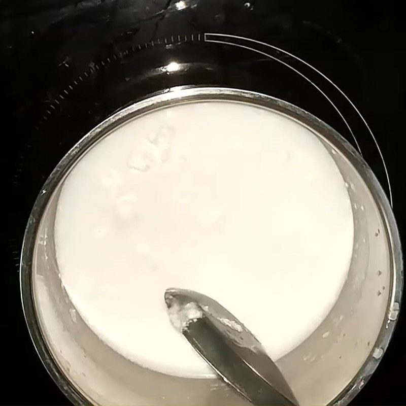 Step 3 Cook coconut milk for dessert Pumpkin pudding using a rice cooker
