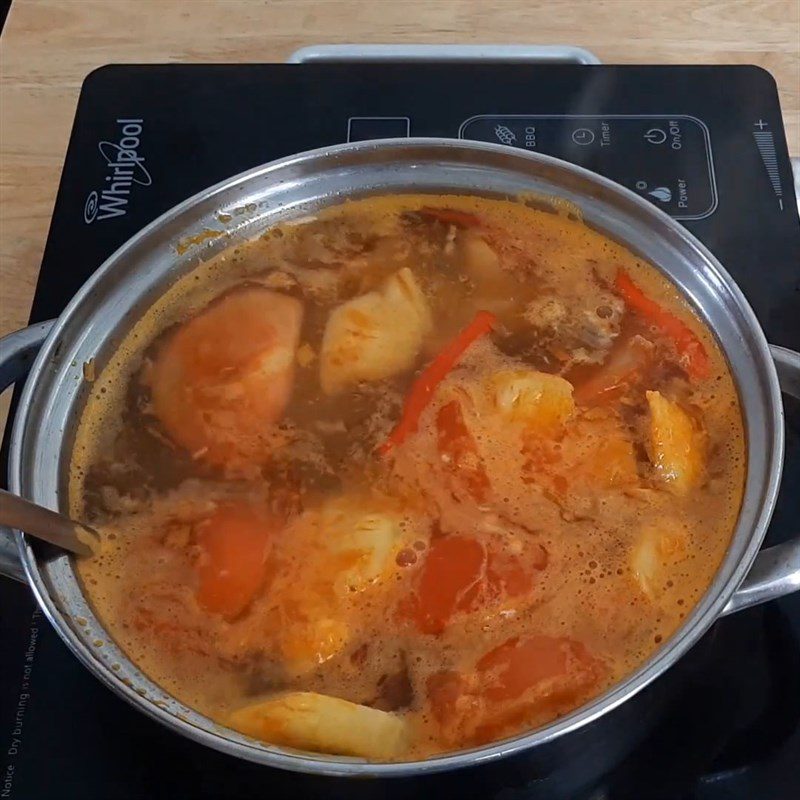 Step 4 Cook the broth Fish noodle soup