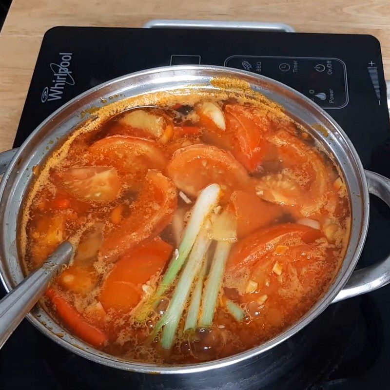 Step 4 Cook the broth Fish noodle soup