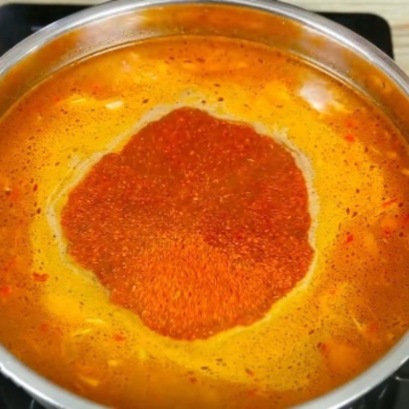 Step 2 Cook spicy tamarind hotpot broth Spicy tilapia hotpot