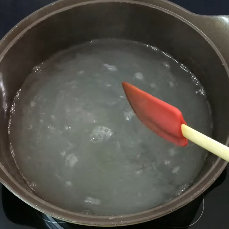 Step 2 Cook the jelly water Flan jelly