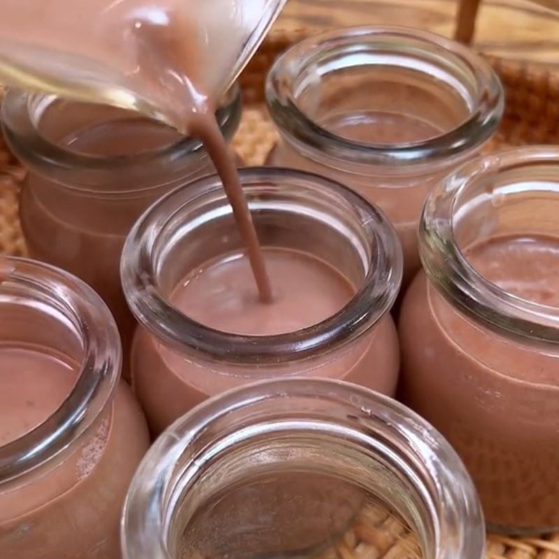 Step 1 Cooking the pudding Chocolate Pudding (Recipe shared from Tiktok with TasteVN)