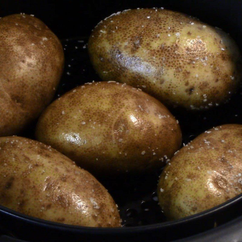 Step 2 Baked Potatoes Baked potatoes with bacon in an air fryer