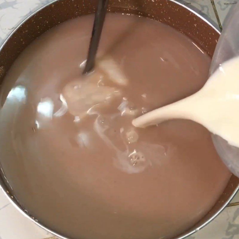Step 4 Cook brown rice lotus seed milk Brown rice lotus seed milk