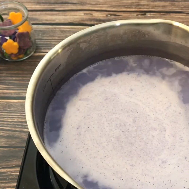 Step 3 Cooked sweet potato milk Purple sweet potato milk