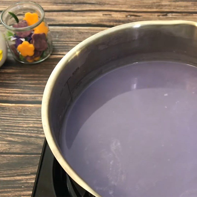 Step 3 Cooked sweet potato milk Purple sweet potato milk