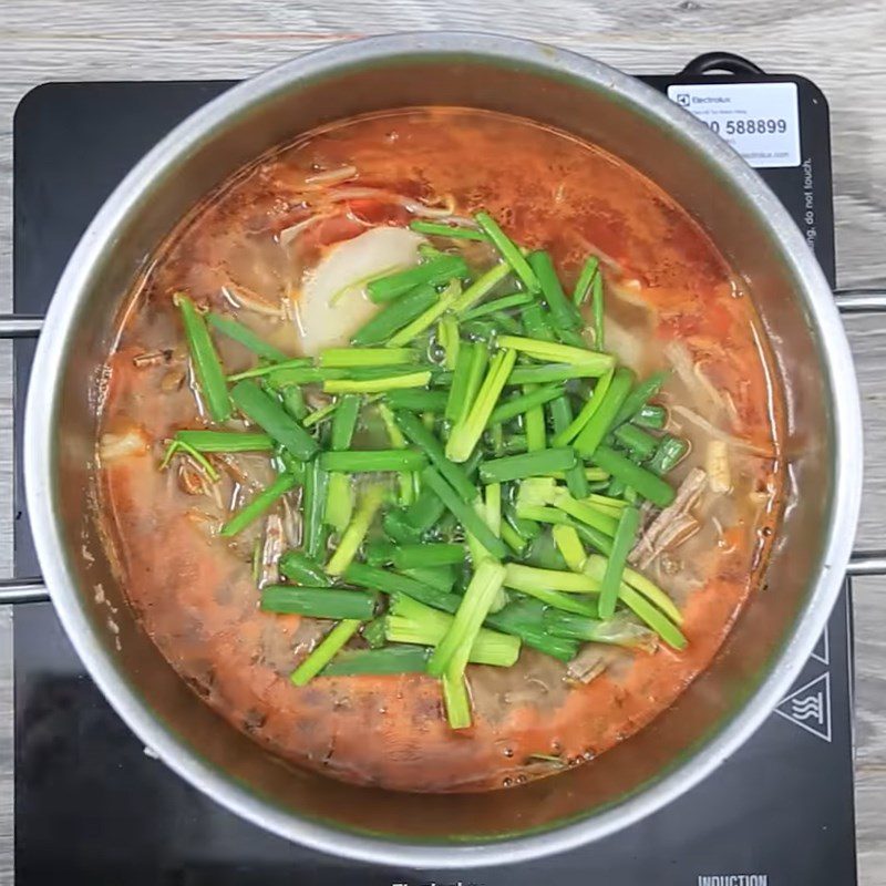 Step 4 Cook soup Spicy Korean Beef Soup