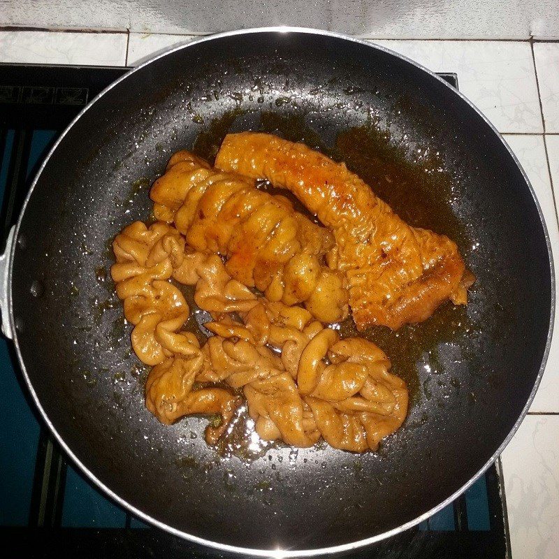 Step 3 Cooking the wild boar