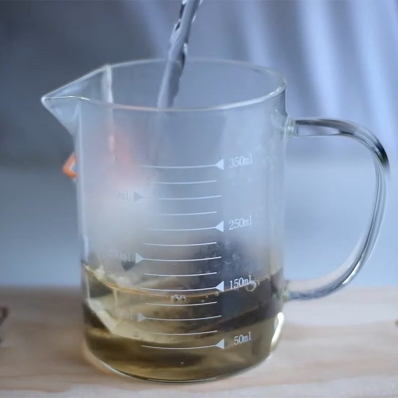 Step 1 Brew Milo milk tea