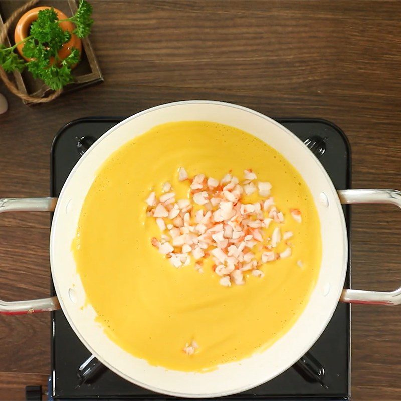 Step 3 Cook and blend pumpkin shrimp soup mixture