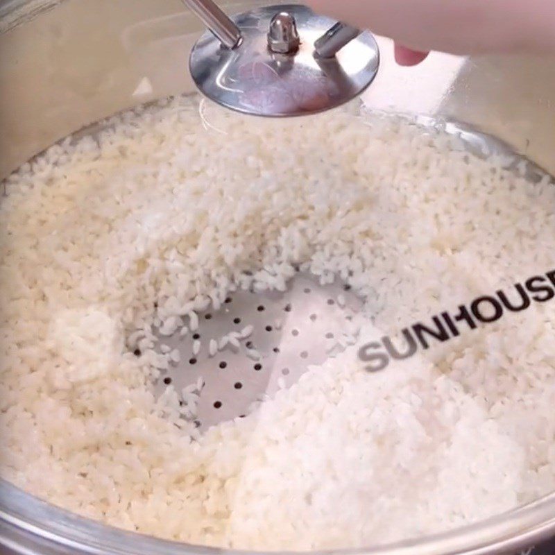 Step 5 Cook sticky rice Salty vegetarian sticky rice (Recipe shared by Tiktok Vegetarian Kitchen XANH)
