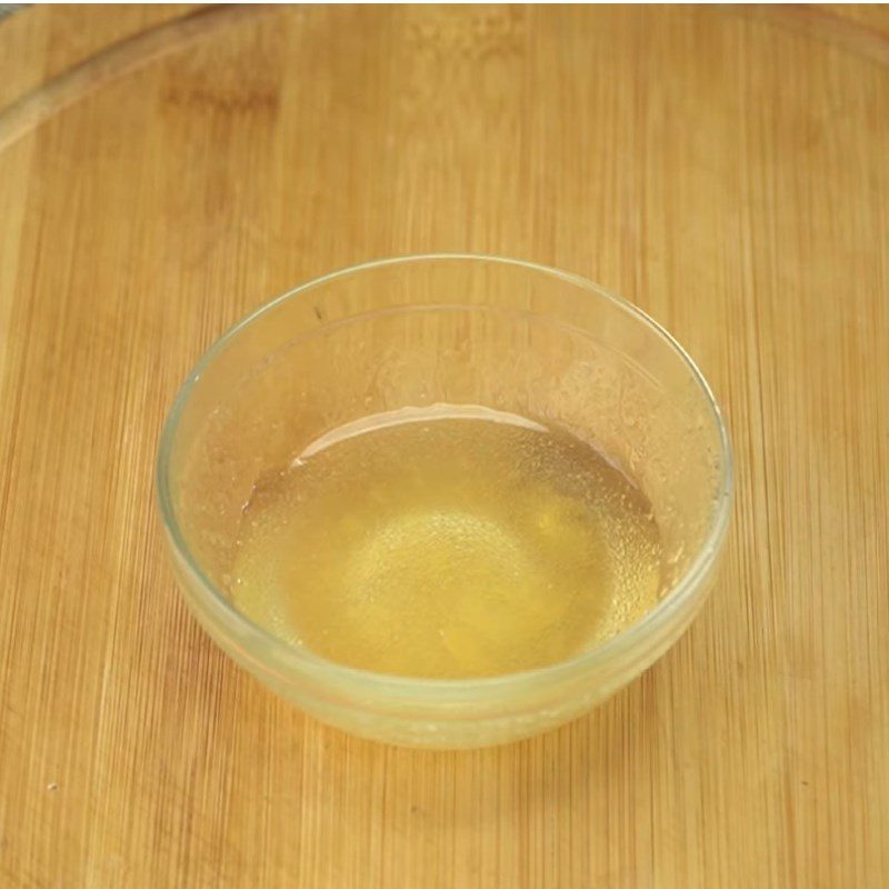 Step 1 Soak gelatin for Mango Panna Cotta