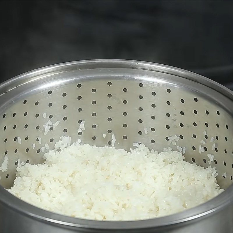 Step 1 Soak and cook the sticky rice for Mango Sticky Rice with Pandan Leaves