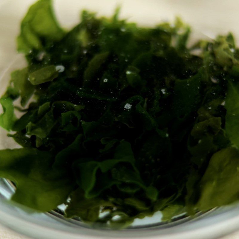 Step 2 Soak seaweed Cucumber salad with Japanese dressing