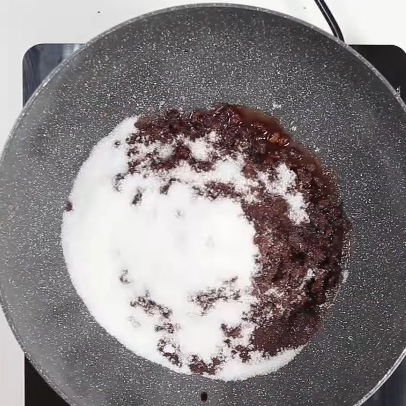 Step 3 Coating red beans with sugar for taro milk tea