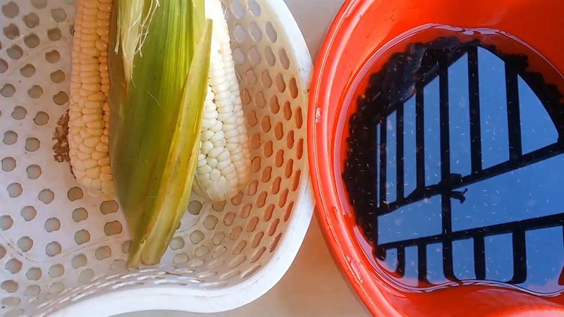 Ingredients for black bean corn dish