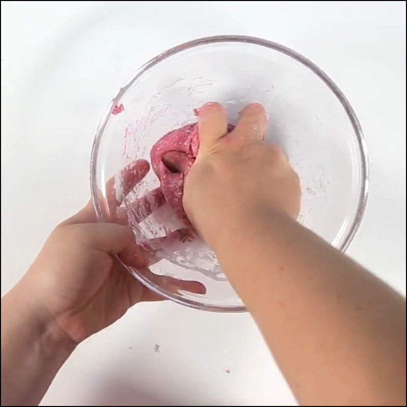 Step 3 Kneading and Resting the Beetroot Flour