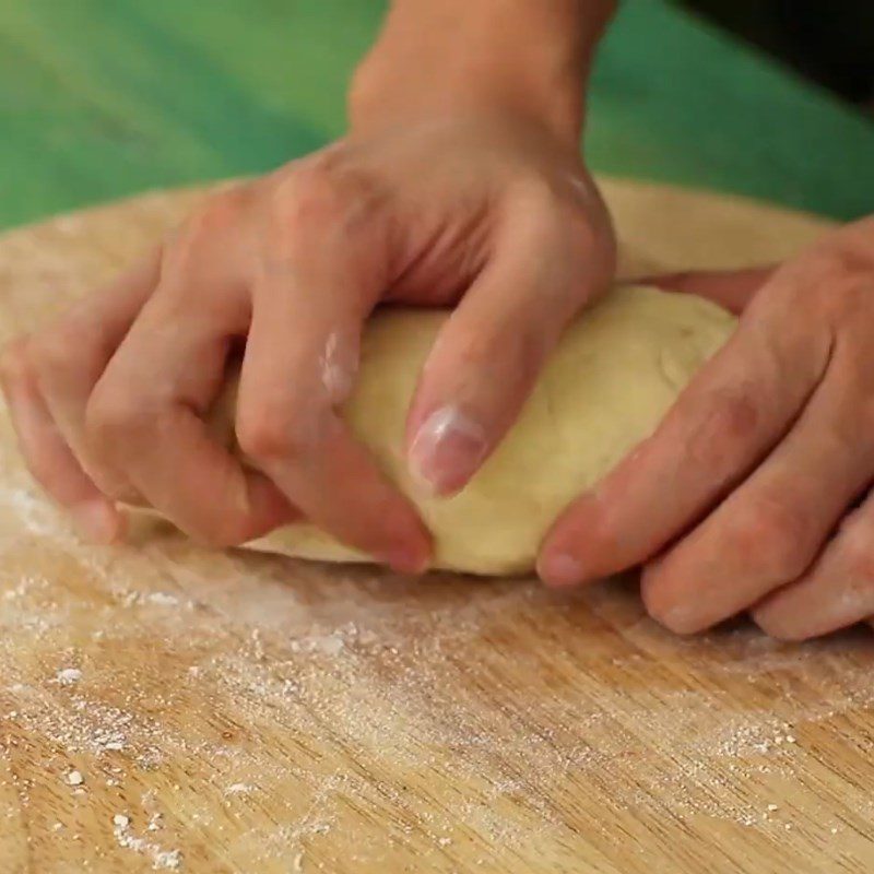 Step 2 Knead the dough and let it rise for Saigon breadsticks