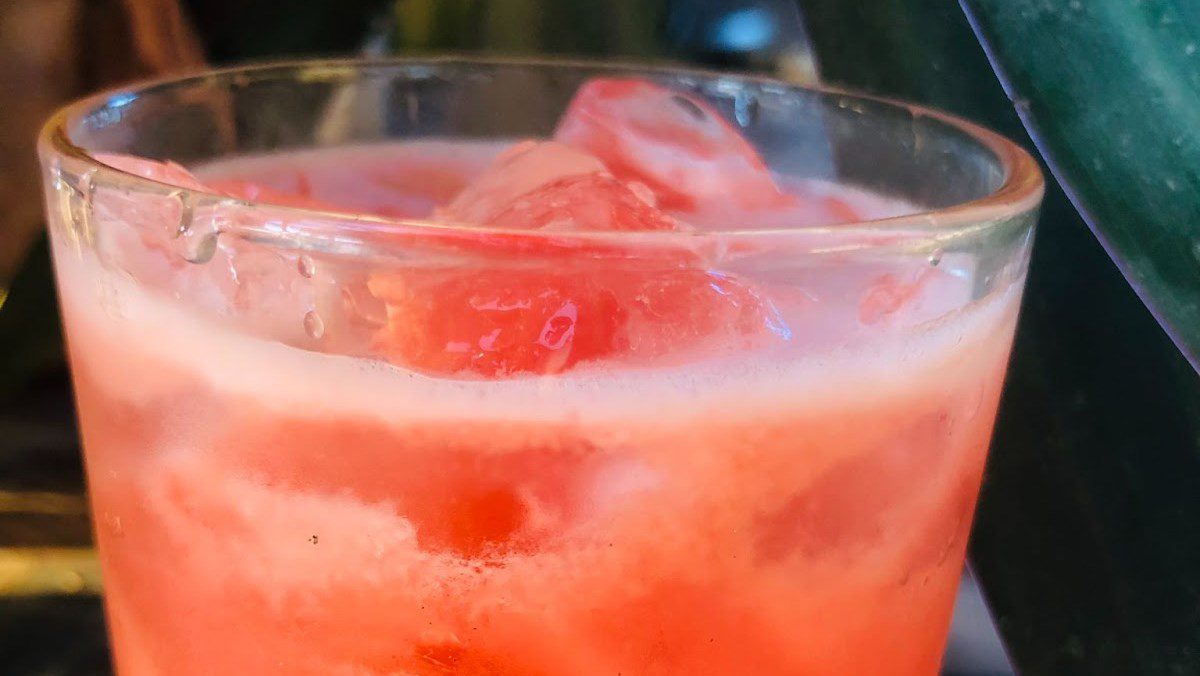 Tomato apple juice