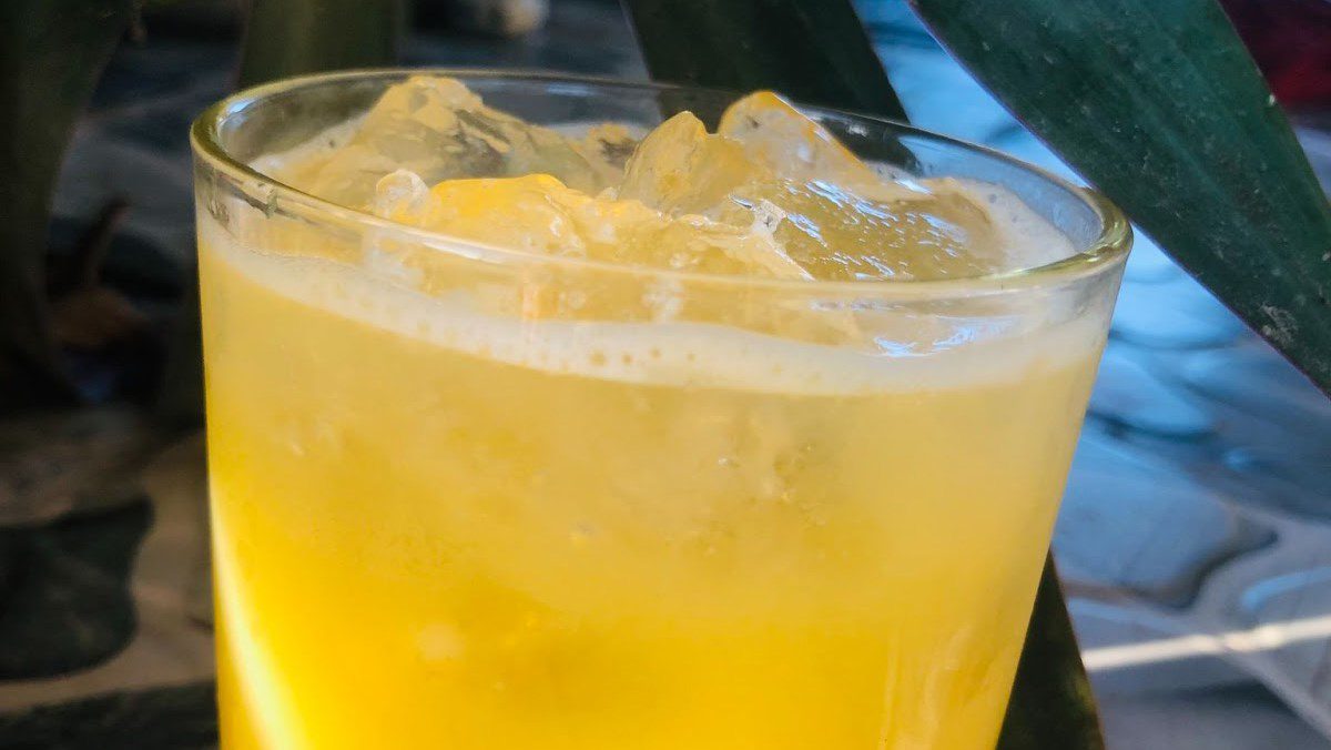 Orange apple juice