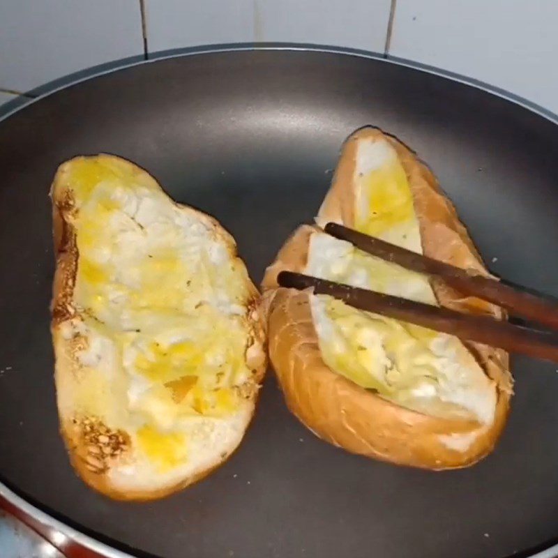 Step 3 Toasting Bread Buttered Scallion Bread