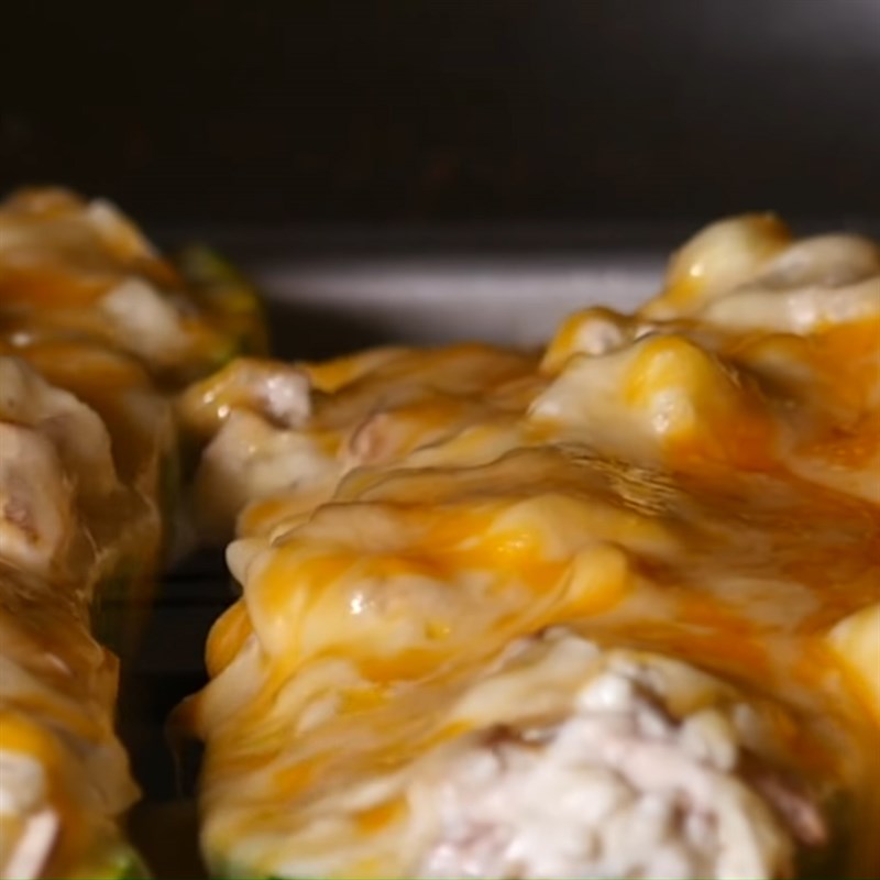 Step 3 Bake the zucchini Cheese stuffed zucchini