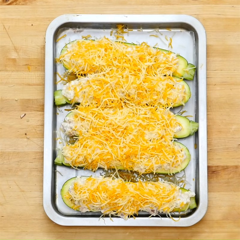 Step 3 Bake the zucchini Cheese stuffed zucchini