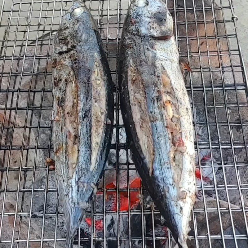 Step 3 Grilled Fish Grilled Fish with Salt and Chili