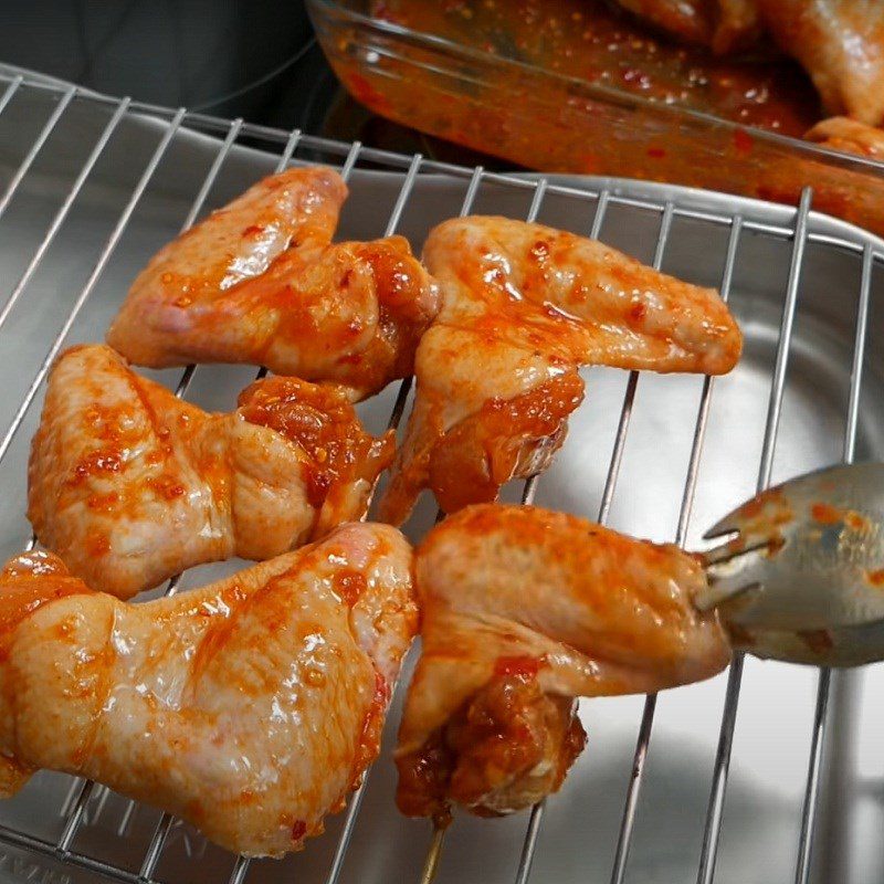Step 3 Grilling chicken wings Honey grilled chicken wings