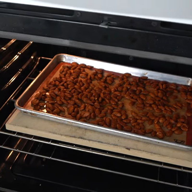 Step 4 Roasted Almonds Spicy Peach Salad