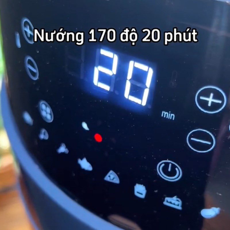 Step 4 Grilling Meat for Meat Bun (Recipe shared from Tiktok Cooking with TasteVN)