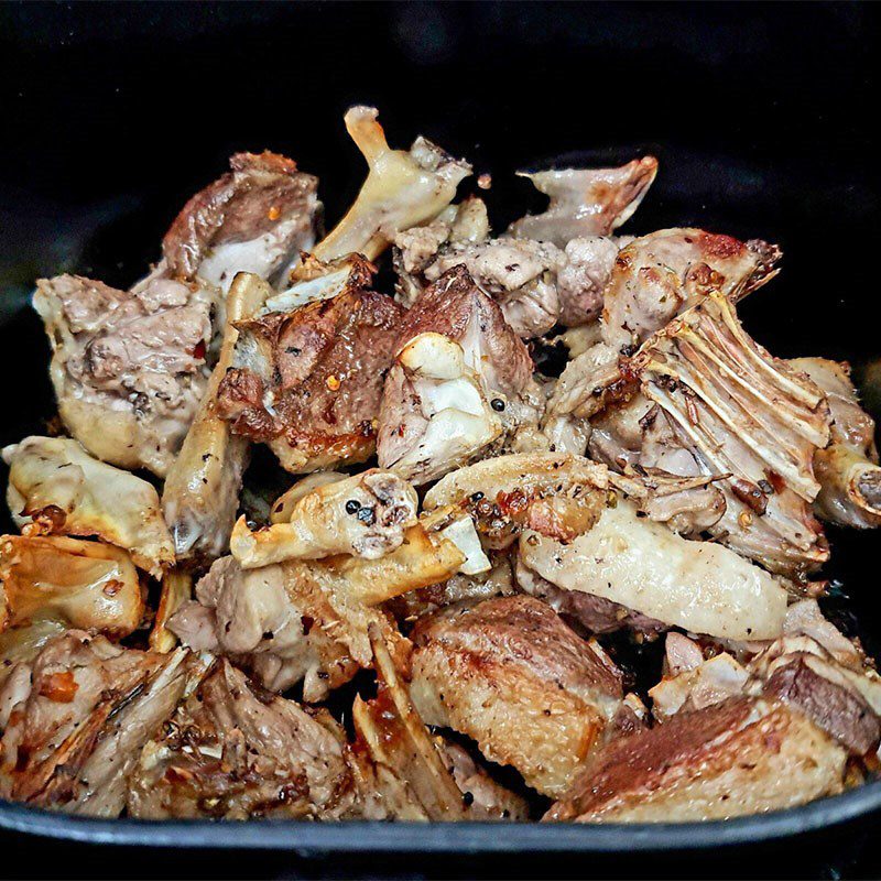 Step 3 Grilling duck Grilled duck with mac mat seeds and mac khen