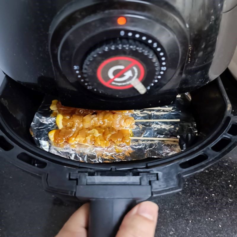 Step 3 Grilling Chicken Skewers Garlic grilled chicken skewers