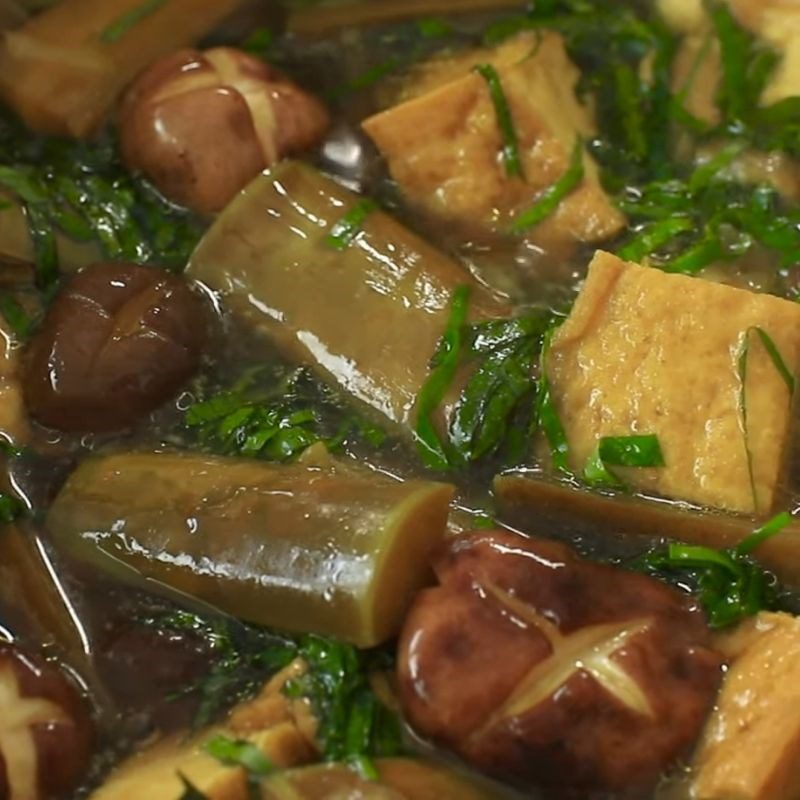 Step 3 Stewed eggplant with tofu Vegetarian stewed eggplant with tofu