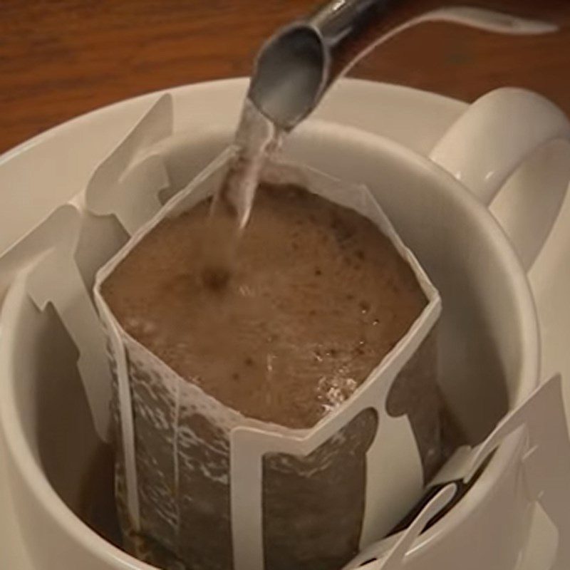 Step 3 Brewing coffee Filter coffee
