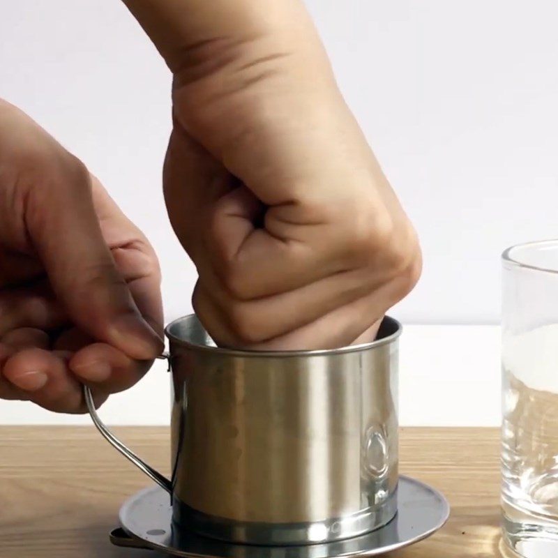 Step 1 Brew coffee Fresh milk coffee