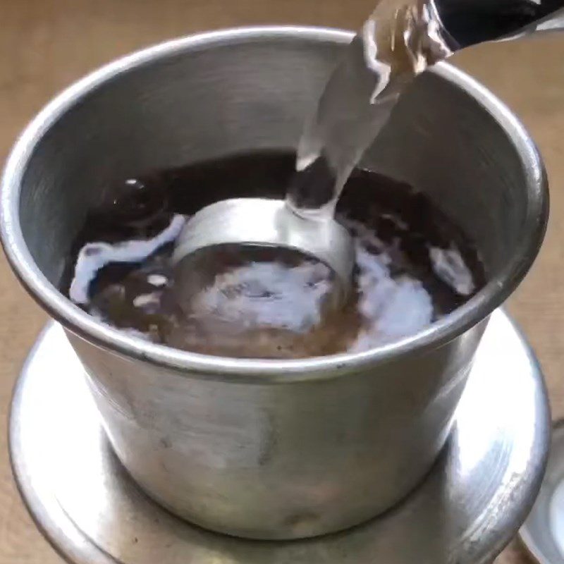 Step 1 Brew Coffee Coffee Yogurt Foam