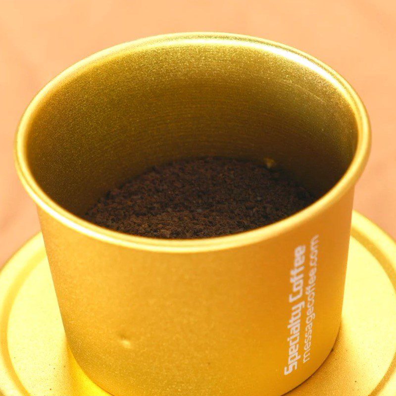 Step 1 Brew coffee Fresh Milk Coffee