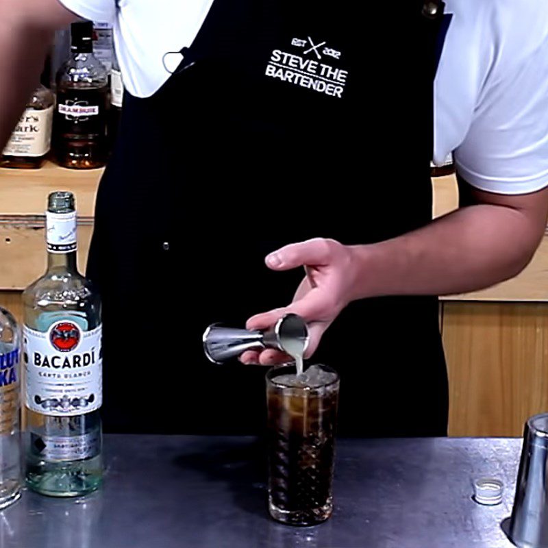 Step 1 Mix the Long Island Iced Tea Cocktail