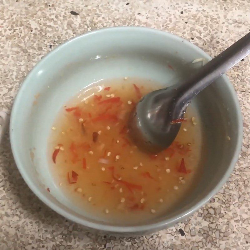 Step 3 Prepare the fish sauce Fried dried snakehead fish