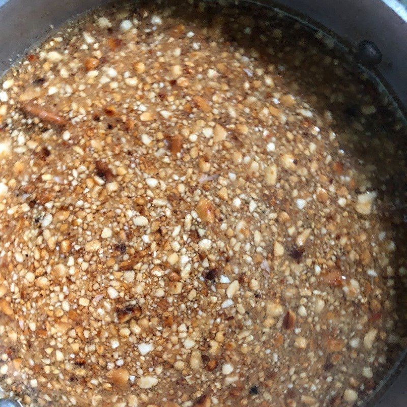 Step 4 Prepare the fish sauce for seafood pancakes (recipe shared by a user)